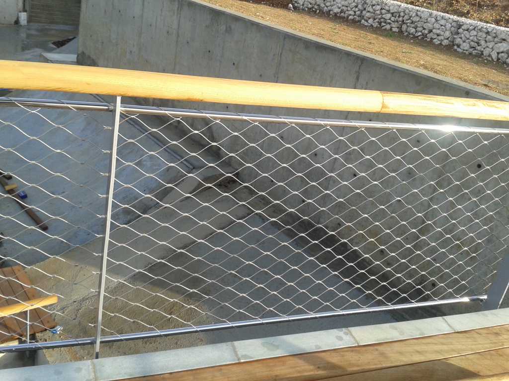 Galvanized Steel Mesh - Linz Urfahr